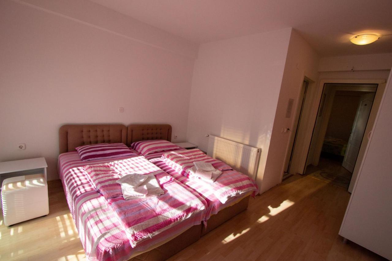 Villa In Apartments Ohrid Exterior photo